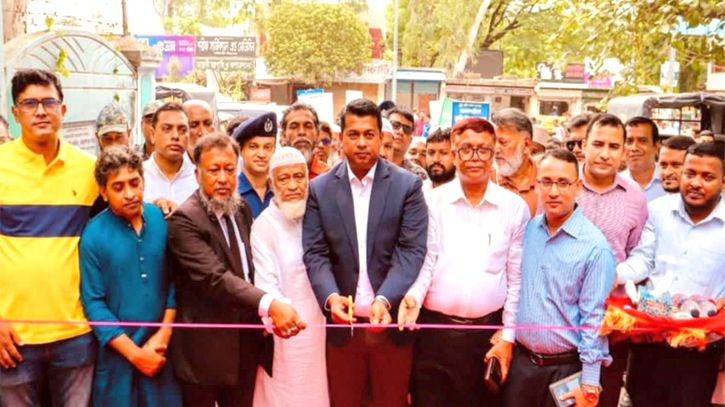 সদর উপজেলায় ৩ দিনব্যাপী ভূমি মেলার উদ্বোধন সদর উপজেলায় ৩ দিনব্যাপী ভূমি মেলার উদ্বোধন