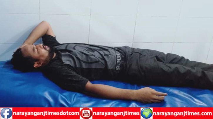 সোনারগাঁয়ে মাদক সেবনে বাধা দেয়ায় পিটিয়ে হত্যার চেষ্টা সোনারগাঁয়ে মাদক সেবনে বাধা দেয়ায় পিটিয়ে হত্যার চেষ্টা