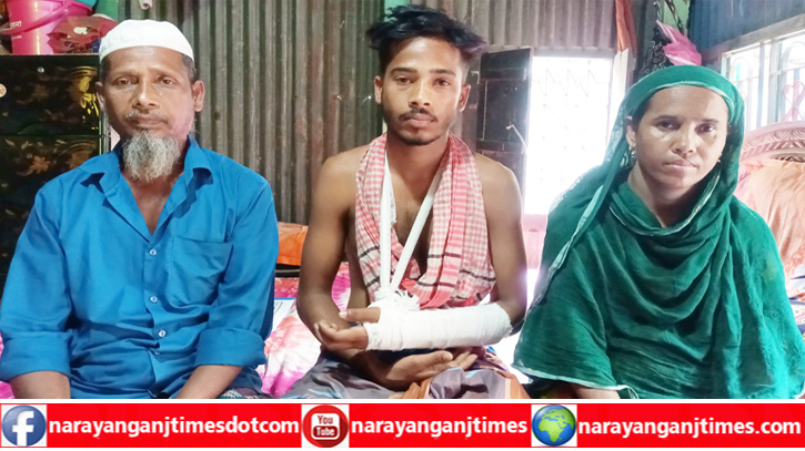 বন্দরে একই পরিবারের ৩ জনকে পিটিয়ে জখম বন্দরে একই পরিবারের ৩ জনকে পিটিয়ে জখম
