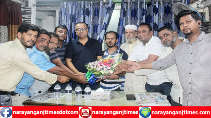 ফতুল্লা প্রেস ক্লাবের সাংবাদিকদের সাথে নবাগত ওসির মত বিনিময় ফতুল্লা প্রেস ক্লাবের সাংবাদিকদের সাথে নবাগত ওসির মত বিনিময়