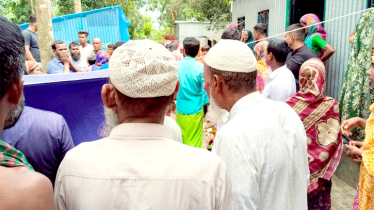 আড়াইহাজারে বাবাকে পিটিয়ে হত্যা করল মাদকাসক্ত ছেলে 