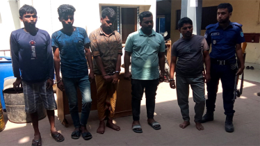 রূপগঞ্জে পুলিশের উপর হামলা ও মারধরে ৫ সিএনজি চালক গ্রেপ্তার