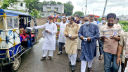 বন্দর থানা যুবদলের লিফলেট ও মাস্ক বিতরণ 