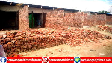 বন্দরে রেলওয়ের জায়গা জবর দখল করে স্থাপনা নির্মাণের অভিযোগ