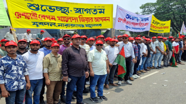 সজল-সাহেদের নেতৃত্বে খালেদা জিয়াকে মহানগর যুবদলের অভ্যর্থনা 
