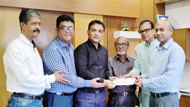 কেন্দ্রীয় ঈদগাহ মাঠ সংস্কারে না’গঞ্জ চেম্বারের ৫ লাখ টাকা অনুদান
