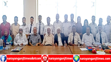 আদালতপাড়ায় বৃহত্তর কুমিল্লা আইনজীবী কল্যাণ সমিতির আলোচনা সভা