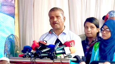 চাঁদাবাজ লুটেরাদের বিরুদ্ধে প্রতিরোধ গড়ে তুলতে হবে: উপদেষ্টা আসিফ