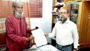 গণহত্যার আসামির মামলা থেকে সরে দাঁড়ালেন আইনজীবী খোরশেদ মোল্লা