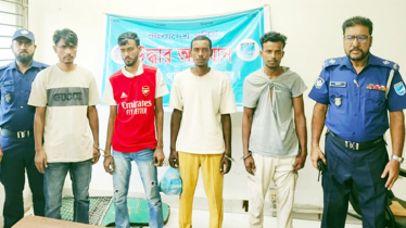 সিদ্ধিরগঞ্জে ১০০ পুরিয়া হেরোইনসহ ৪ মাদক কারবারি গ্রেপ্তার