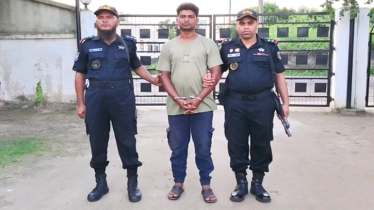 সম্পত্তির জন্য পিতাকে হত্যার উদ্দেশ্যে কুপিয়ে জখম, ছেলে গ্রেপ্তার