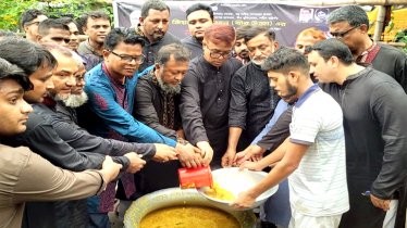 জিয়াউর রহমানের শাহাদাৎ বার্ষিকীতে মহানগর বিএনপির দোয়া ও খাবার বিতরণ