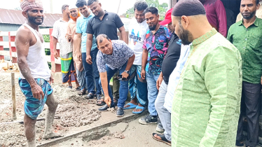 সোনারগাঁয়ে নিজ অর্থায়নে যুবদল নেতার রাস্তা সংস্কার