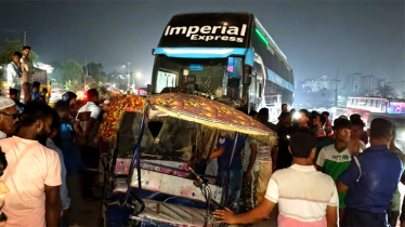 সিদ্ধিরগঞ্জে বাস চাপায় অটোরিকশা উল্টে আহত ৬