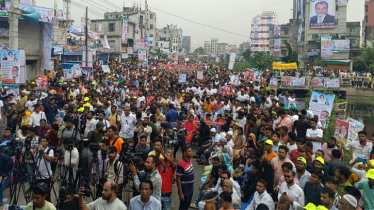 নারায়ণগঞ্জে বিএনপির জনসমাবেশে নেতা-কর্মীদের ঢল