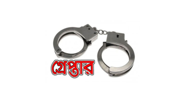 বন্দরে বিভিন্ন অপরাধে গ্রেপ্তার ৪