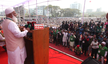 গডফাদার নারায়ণগঞ্জে ৭২ ফুট লম্বা ব্যানার টানিয়েছিল : ডা. শফিকুর