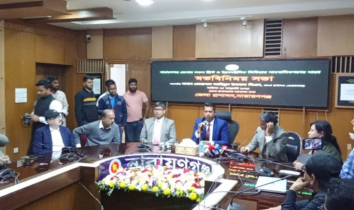 নারায়ণগঞ্জের জন্য মূল চ্যালেঞ্জ যানজট ও হকার : নবাগত ডিসি (ভিডিও)
