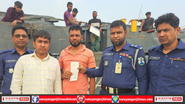 শীতলক্ষ্যা নদীতে ৬টি নৌযানকে জরিমানা