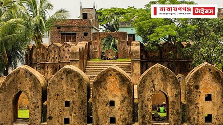 মোঘল স্থাপত্যের এক অনুপম নিদর্শন “সোনাকান্দা দুর্গ” মোঘল স্থাপত্যের এক অনুপম নিদর্শন “সোনাকান্দা দুর্গ”