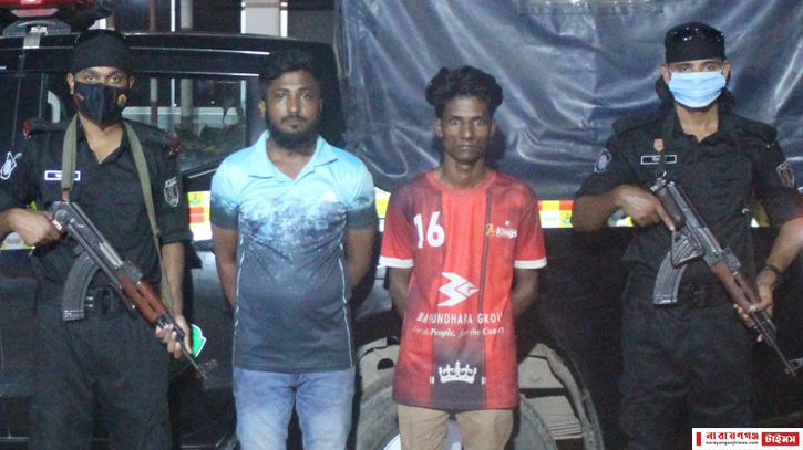 সোনারগাঁয়ে অপহৃত গরু ব্যবসায়ি উদ্ধার, ২ লাখ টাকাসহ গ্রেপ্তার ২ সোনারগাঁয়ে অপহৃত গরু ব্যবসায়ি উদ্ধার, ২ লাখ টাকাসহ গ্রেপ্তার ২