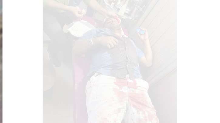 ফতুল্লায় যুবককে কুপিয়ে হত্যার চেষ্টা, আটক ৩ ফতুল্লায় যুবককে কুপিয়ে হত্যার চেষ্টা, আটক ৩