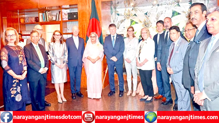 প্রধানমন্ত্রীর সাথে আন্তর্জাতিক সংস্থার প্রধানদের সাক্ষাৎ ও প্রীতিভোজে শামীম ওসমান প্রধানমন্ত্রীর সাথে আন্তর্জাতিক সংস্থার প্রধানদের সাক্ষাৎ ও প্রীতিভোজে শামীম ওসমান