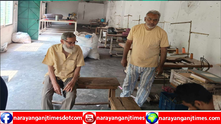 ফতুল্লায় হুশিয়ারি এন্ড গার্মেন্ট এর তালা ভেঙ্গে ৫লক্ষাধিক টাকার মালামাল চুরি ফতুল্লায় হুশিয়ারি এন্ড গার্মেন্ট এর তালা ভেঙ্গে ৫লক্ষাধিক টাকার মালামাল চুরি