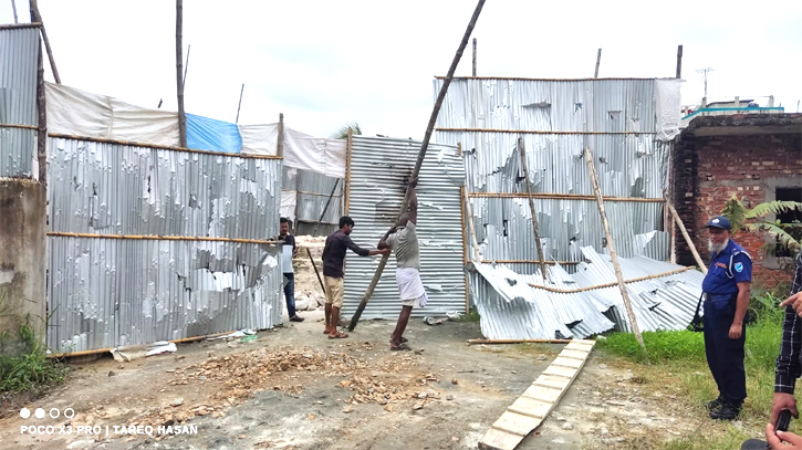 বন্দরে অবৈধ চুন কারখানাসহ আবাসিক এলাকার সংযোগ বিচ্ছিন্ন বন্দরে অবৈধ চুন কারখানাসহ আবাসিক এলাকার সংযোগ বিচ্ছিন্ন