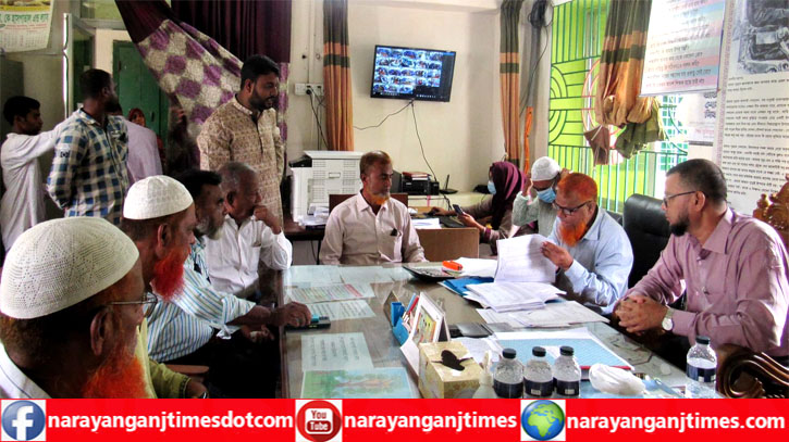 বন্দরে ঢাকেশ্বরী স্কুল এন্ড কলেজের পরিচালনা পর্ষদের নির্বাচন বন্দরে ঢাকেশ্বরী স্কুল এন্ড কলেজের পরিচালনা পর্ষদের নির্বাচন