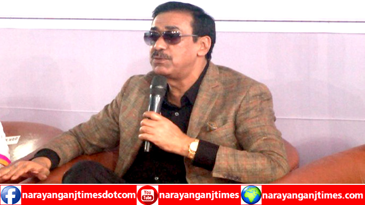 হকার উচ্ছেদ ও যানজট নিরসনে আমার সমর্থন শতভাগ : শামীম ওসমান হকার উচ্ছেদ ও যানজট নিরসনে আমার সমর্থন শতভাগ : শামীম ওসমান