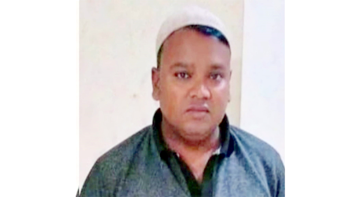 বন্দরে ডেভিল হান্ট অভিযানে ছাত্রলীগ নেতা মানু গ্রেপ্তার বন্দরে ডেভিল হান্ট অভিযানে ছাত্রলীগ নেতা মানু গ্রেপ্তার