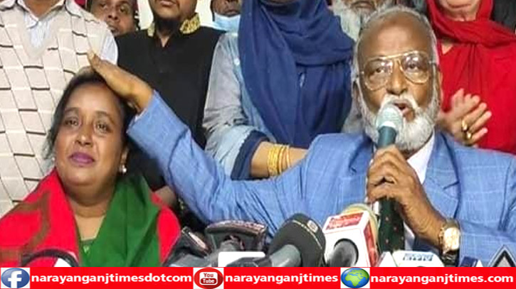আইভীর মাথার ওপর আমার অদৃশ্য হাত আছে : তৈমূর আইভীর মাথার ওপর আমার অদৃশ্য হাত আছে : তৈমূর