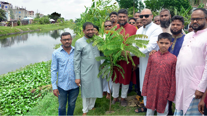 সিদ্ধিরগঞ্জে প্রতিভা সমাজকল্যাণ সংস্থার বৃক্ষরোপন কর্মসূচী উদ্বোধন সিদ্ধিরগঞ্জে প্রতিভা সমাজকল্যাণ সংস্থার বৃক্ষরোপন কর্মসূচী উদ্বোধন
