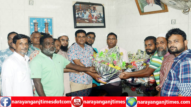 কাউন্সিলর ইকবালের সাথে স্বেচ্ছাসেবকদল নেতাকর্মীর সাক্ষাত কাউন্সিলর ইকবালের সাথে স্বেচ্ছাসেবকদল নেতাকর্মীর সাক্ষাত