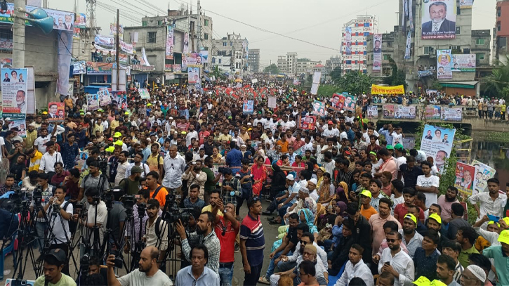 নারায়ণগঞ্জে বিএনপির জনসমাবেশে নেতা-কর্মীদের ঢল নারায়ণগঞ্জে বিএনপির জনসমাবেশে নেতা-কর্মীদের ঢল