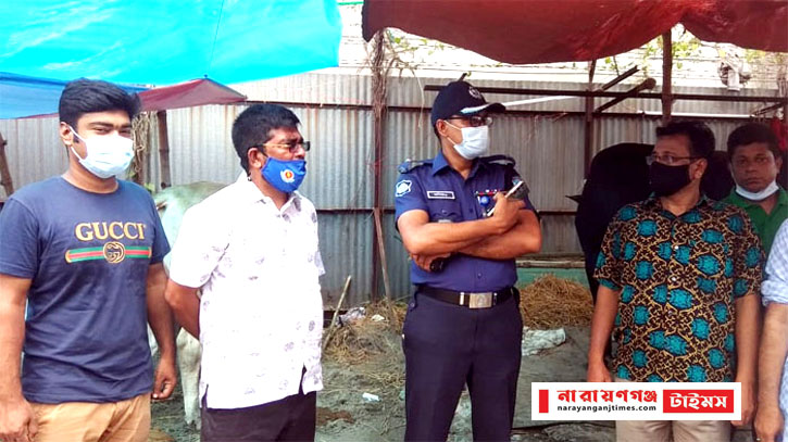 স্বাস্থ্যবিধি নিশ্চিত করে সবাই যেন মাস্ক ব্যবহার করে : ওসি মশিউর স্বাস্থ্যবিধি নিশ্চিত করে সবাই যেন মাস্ক ব্যবহার করে : ওসি মশিউর