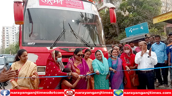 ঢাকা-নারায়ণগঞ্জ রুটে আবারও উৎসব পরিবহন ঢাকা-নারায়ণগঞ্জ রুটে আবারও উৎসব পরিবহন