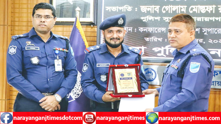 জেলার শ্রেষ্ঠত্ব অর্জন করলেন সার্জেন্ট সোহেল রানা জেলার শ্রেষ্ঠত্ব অর্জন করলেন সার্জেন্ট সোহেল রানা