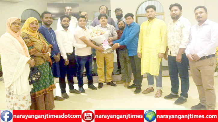 এমপি খোকার সাথে সোনারগাঁ সিটি প্রেসক্লাবের সৌজন্য সাক্ষাৎ এমপি খোকার সাথে সোনারগাঁ সিটি প্রেসক্লাবের সৌজন্য সাক্ষাৎ