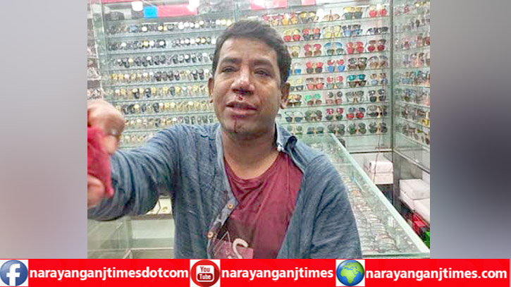 তুচ্ছ ঘটনায় সাংবাদিক তাহেরের উপর হামলা, থানায় অভিযোগ তুচ্ছ ঘটনায় সাংবাদিক তাহেরের উপর হামলা, থানায় অভিযোগ