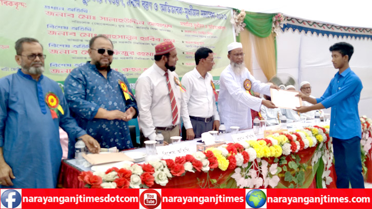 টেকনিক্যাল স্কুল এন্ড কলেজে নবীন বরণ ও পুরস্কার বিতরণ অনুষ্ঠিত টেকনিক্যাল স্কুল এন্ড কলেজে নবীন বরণ ও পুরস্কার বিতরণ অনুষ্ঠিত