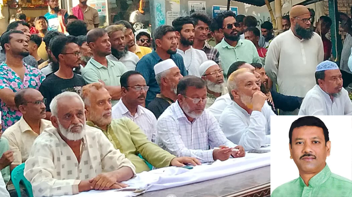 ‘জ্বালাও-পোড়াও, নাশকতা করতে ৫ লাখ টাকা দেন চেয়ারম্যান সেন্টু’ ‘জ্বালাও-পোড়াও, নাশকতা করতে ৫ লাখ টাকা দেন চেয়ারম্যান সেন্টু’