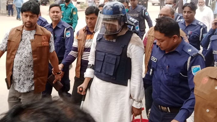 ৫ মাস পর নারায়ণগঞ্জ আদালতে মামুনুল হক, মামলার আয়ুকে জেরা