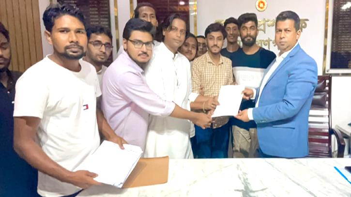 নারায়ণগঞ্জকে মেট্রোরেলের সাথে সংযুক্ত করতে ডিসিকে এনজিবির স্মারকলিপি নারায়ণগঞ্জকে মেট্রোরেলের সাথে সংযুক্ত করতে ডিসিকে এনজিবির স্মারকলিপি