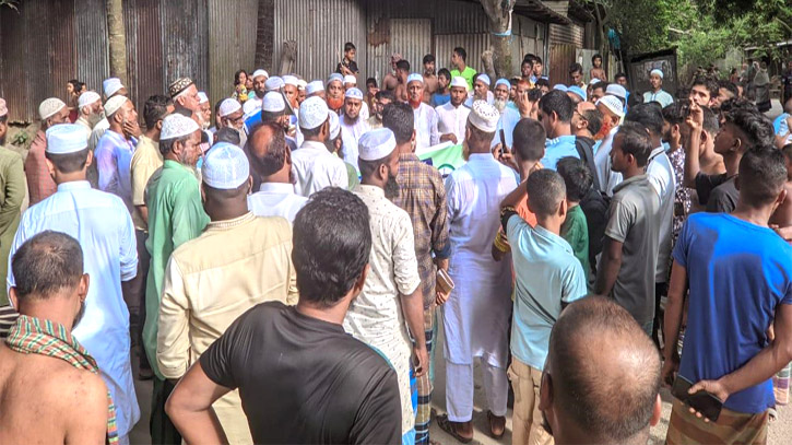 আড়াইহাজারে জামায়াতের উঠান বৈঠকে বিএনপির হামলা, প্রতিবাদে বিক্ষোভ মিছিল 