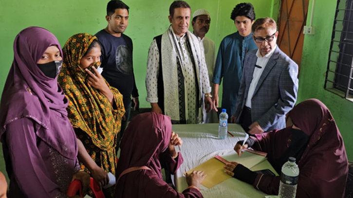 সোনারগাঁয়ের নদীবেষ্টিত দ্বীপ গ্রামে মামুন মাহমুদের ১০ম ফ্রী মেডিকেল ক্যাম্প