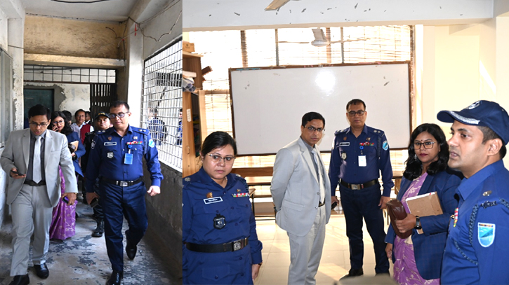 সদর উপজেলার ১৩টি নির্বাচনী কেন্দ্র পরিদর্শন করলেন ডিসি রায়হান