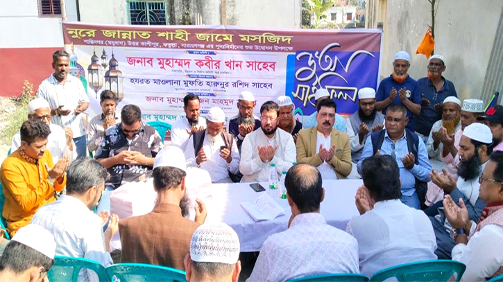 কাশীপুরে নুরে জান্নাত শাহী জামে মসজিদের পুন:নির্মাণ কাজের উদ্বোধন