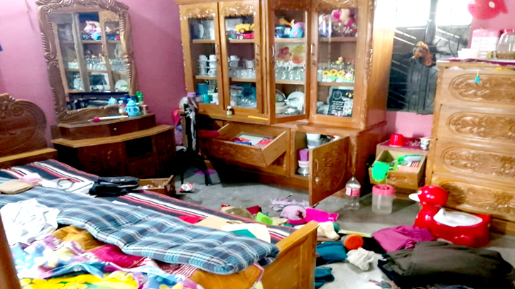 ফতুল্লায় থামছেনা চোরের দৌরাত্ম্য, অতিষ্ঠ সাধারণ মানুষ ফতুল্লায় থামছেনা চোরের দৌরাত্ম্য, অতিষ্ঠ সাধারণ মানুষ